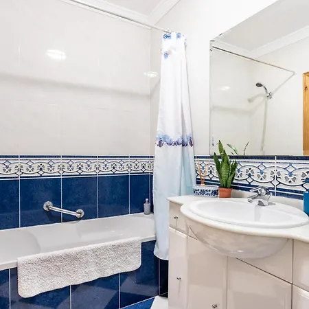 Floor With Great Views! *